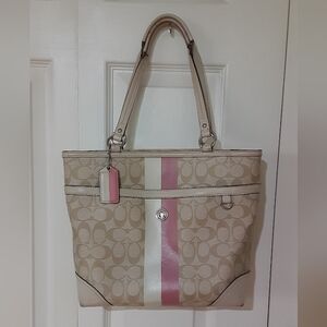 COACH Chelsea heritage tote bag, signature chain link design, vintage